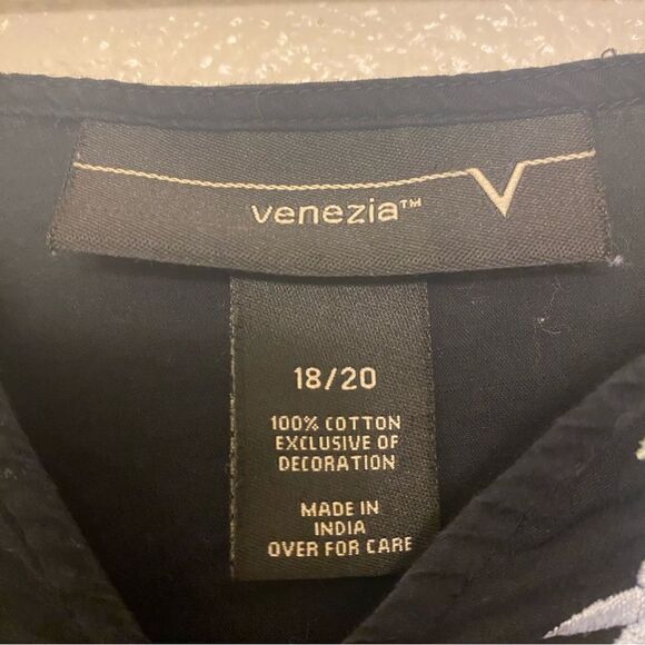 Venezia plus size black cotton blouse floral embroidery boho art to wear 18-20 - Picture 4 of 10